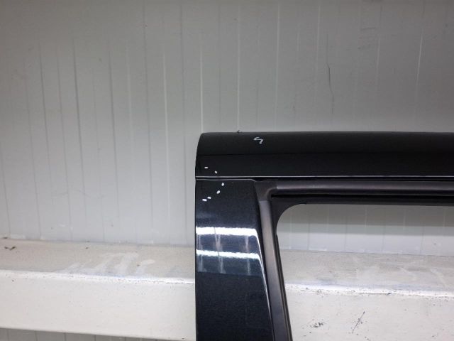 bontott SUZUKI SWIFT III Jobb első Ajtó (Üres lemez)