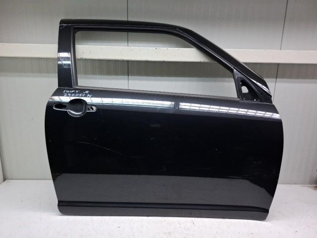 bontott SUZUKI SWIFT III Jobb első Ajtó (Üres lemez)