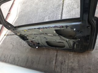 bontott SUZUKI SWIFT III Jobb első Ajtó (Üres lemez)