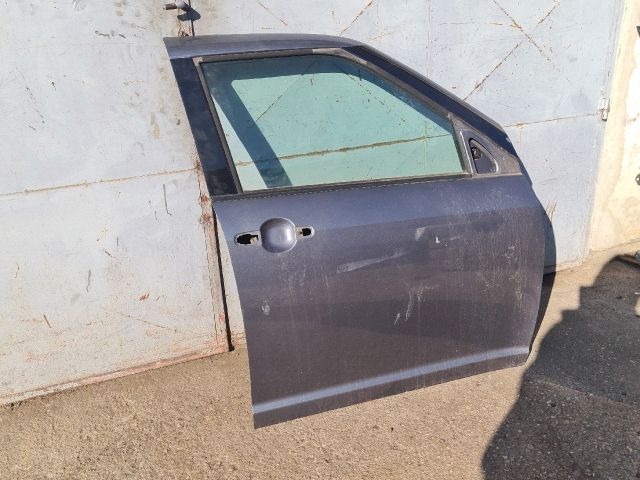 bontott SUZUKI SWIFT III Jobb első Ajtó (Üres lemez)