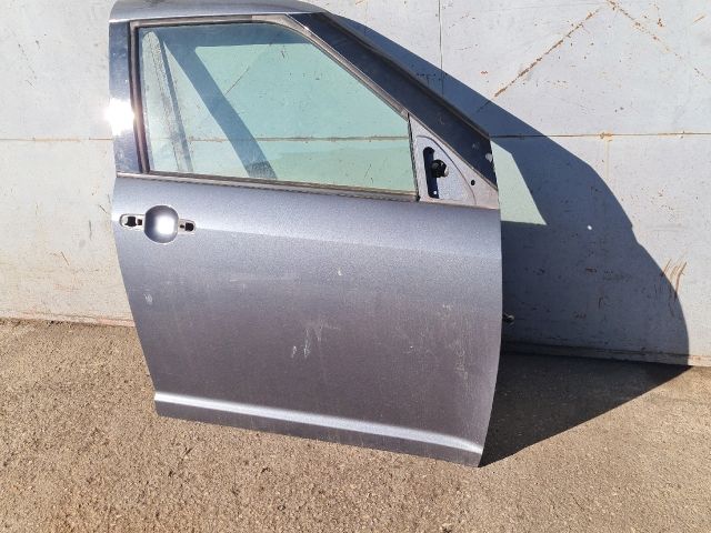 bontott SUZUKI SWIFT III Jobb első Ajtó (Üres lemez)