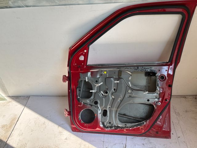 bontott SUZUKI SWIFT III Jobb első Ajtó (Üres lemez)