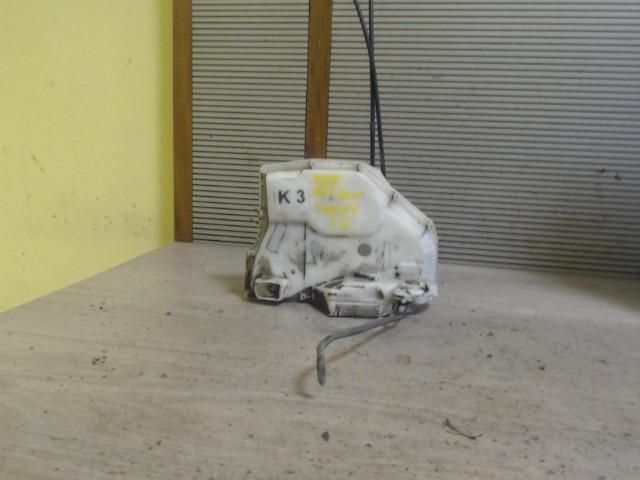 bontott SUZUKI SWIFT III Jobb első Ajtózár