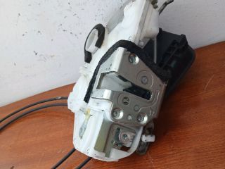 bontott SUZUKI SWIFT III Jobb első Ajtózár