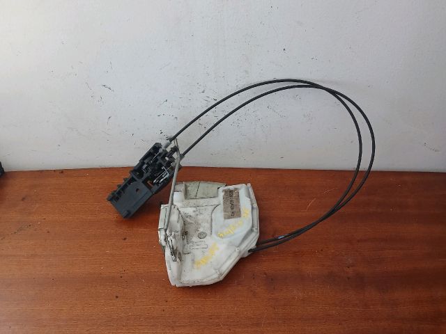 bontott SUZUKI SWIFT III Jobb első Ajtózár