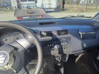 bontott SUZUKI SWIFT III Jobb első Belső Kilincs