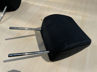 bontott SUZUKI SWIFT III Jobb első Fejtámla