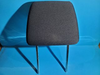 bontott SUZUKI SWIFT III Jobb első Fejtámla