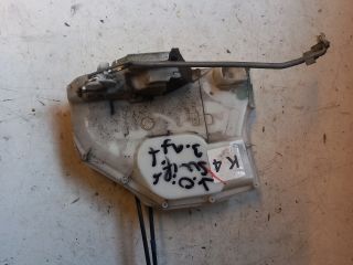 bontott SUZUKI SWIFT III Jobb első Központizár Motor