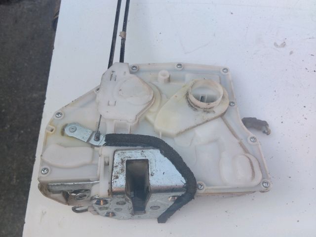 bontott SUZUKI SWIFT III Jobb első Központizár Motor