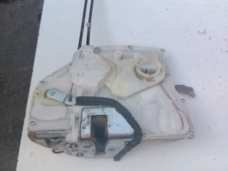 bontott SUZUKI SWIFT III Jobb első Központizár Motor