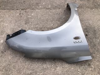 bontott SUZUKI SWIFT III Jobb első Sárvédő