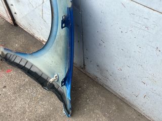 bontott SUZUKI SWIFT III Jobb első Sárvédő