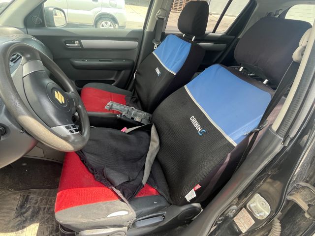 bontott SUZUKI SWIFT III Jobb első Ülés