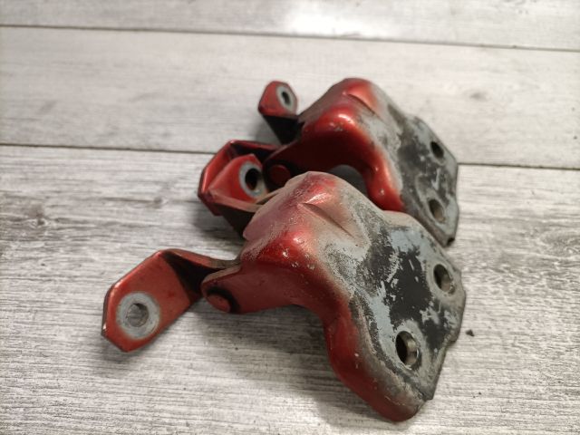 bontott SUZUKI SWIFT III Jobb első Zsanér