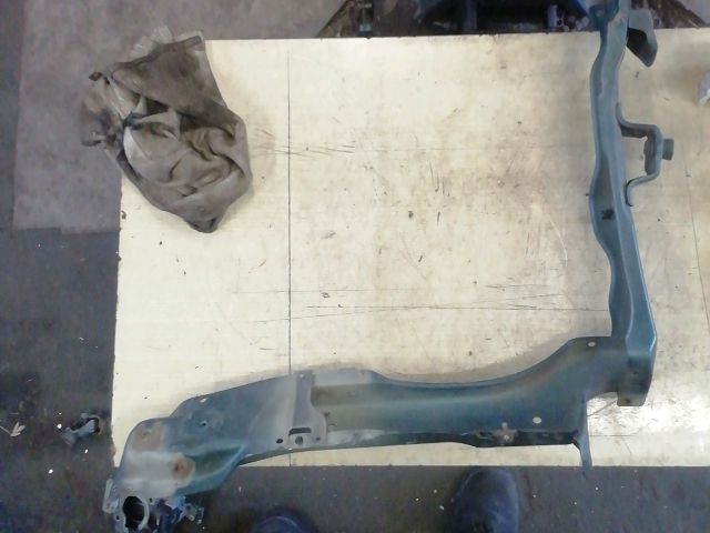 bontott SUZUKI SWIFT III Jobb Fényszóró Lámpakeret