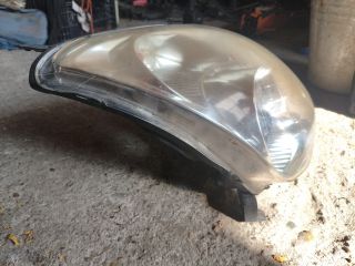 bontott SUZUKI SWIFT III Jobb Fényszóró