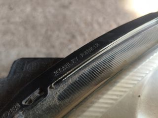 bontott SUZUKI SWIFT III Jobb Fényszóró