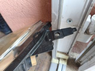 bontott SUZUKI SWIFT III Jobb Fényszóró