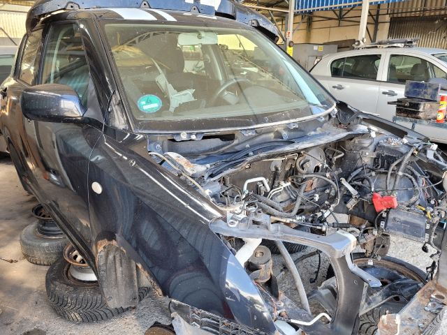 bontott SUZUKI SWIFT III Jobb Fényszóró