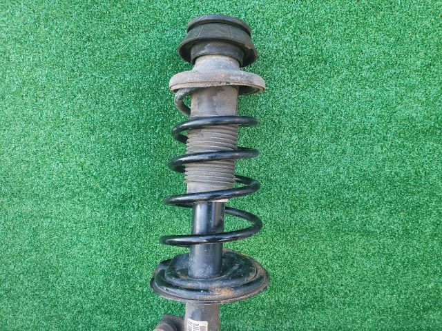 bontott SUZUKI SWIFT III Jobb Gólyaláb Csonkállvánnyal