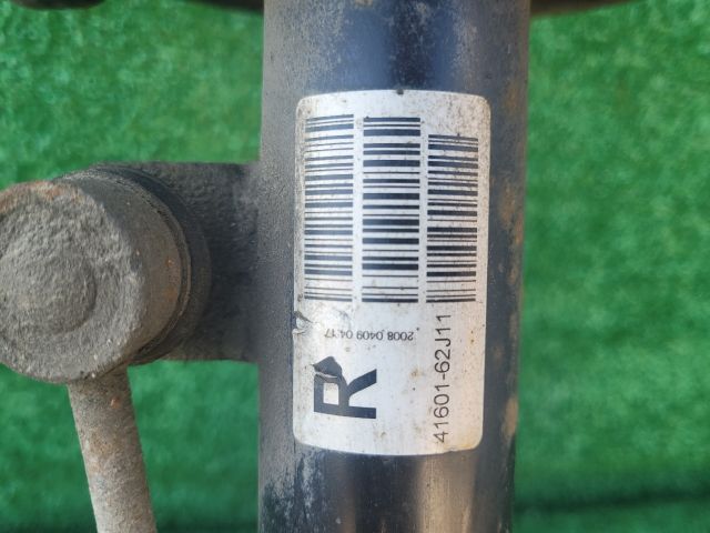 bontott SUZUKI SWIFT III Jobb Gólyaláb Csonkállvánnyal