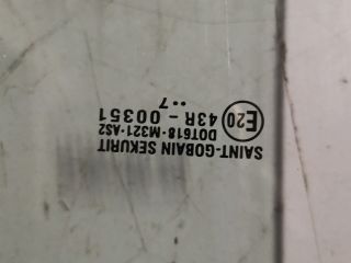 bontott SUZUKI SWIFT III Jobb hátsó Ablak