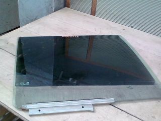 bontott SUZUKI SWIFT III Jobb hátsó Ablak