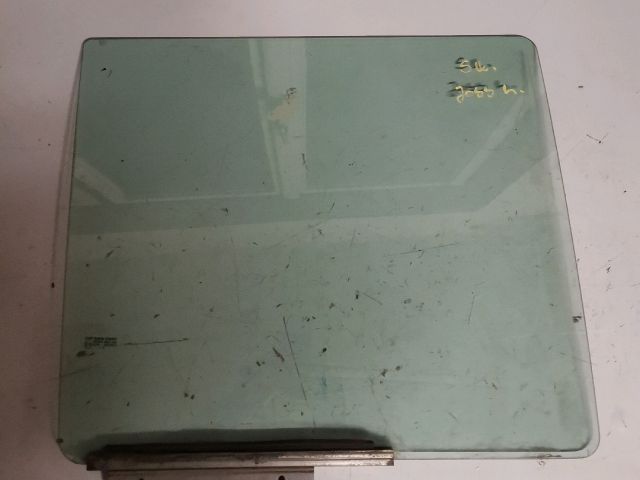 bontott SUZUKI SWIFT III Jobb hátsó Ablak