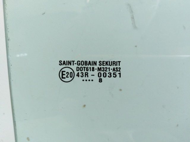 bontott SUZUKI SWIFT III Jobb hátsó Ablak