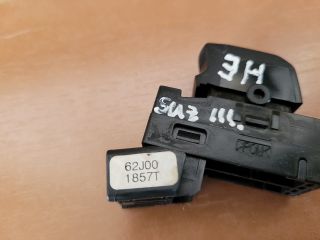 bontott SUZUKI SWIFT III Jobb hátsó Ablakemelő Kapcsoló