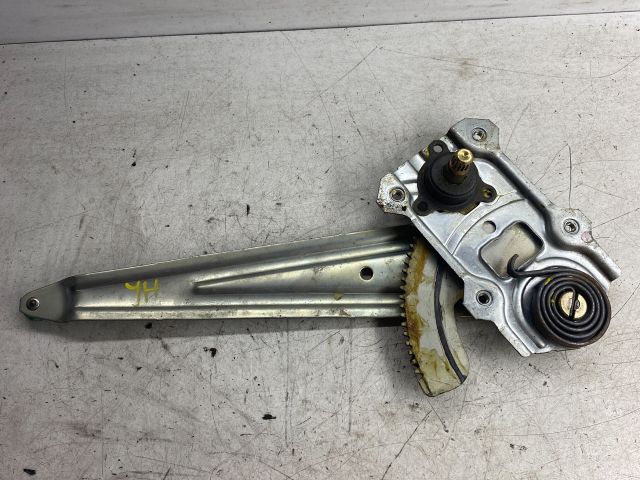 bontott SUZUKI SWIFT III Jobb hátsó Ablakemelő Szerkezet (Elektromos)