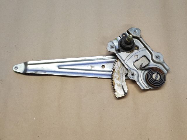 bontott SUZUKI SWIFT III Jobb hátsó Ablakemelő Szerkezet (Mechanikus)