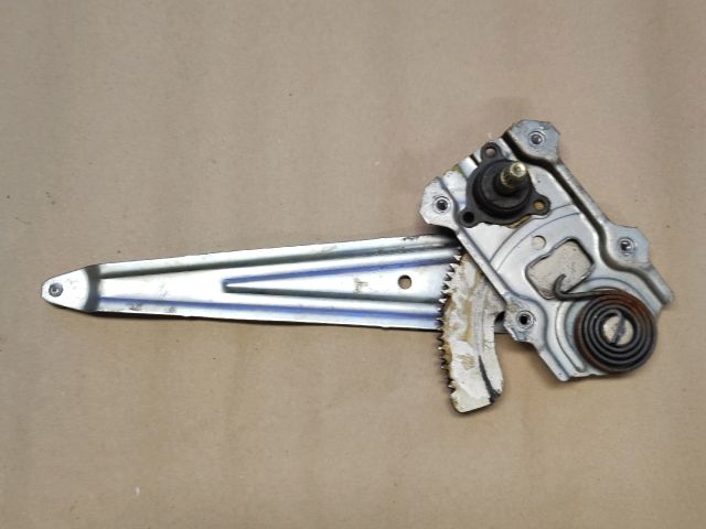 bontott SUZUKI SWIFT III Jobb hátsó Ablakemelő Szerkezet (Mechanikus)