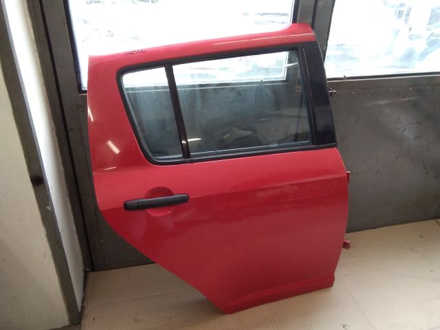 bontott SUZUKI SWIFT III Jobb hátsó Ajtó Kárpit