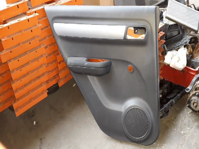 bontott SUZUKI SWIFT III Jobb hátsó Ajtó Kárpit