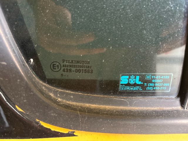 bontott SUZUKI SWIFT III Jobb hátsó Ajtó (Részeivel)