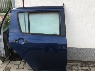 bontott SUZUKI SWIFT III Jobb hátsó Ajtó (Üres lemez)
