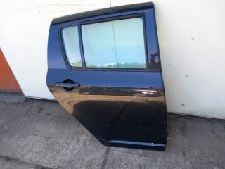 bontott SUZUKI SWIFT III Jobb hátsó Ajtó (Üres lemez)