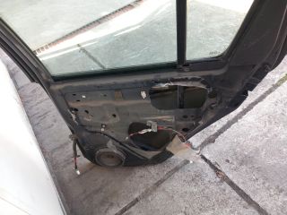 bontott SUZUKI SWIFT III Jobb hátsó Ajtó (Üres lemez)