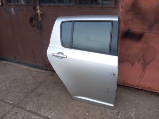 bontott SUZUKI SWIFT III Jobb hátsó Ajtó (Üres lemez)