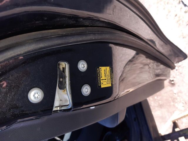 bontott SUZUKI SWIFT III Jobb hátsó Ajtó (Üres lemez)