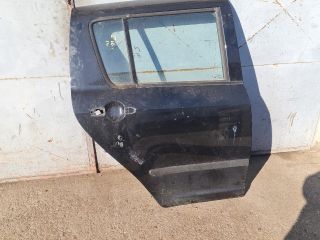 bontott SUZUKI SWIFT III Jobb hátsó Ajtó (Üres lemez)