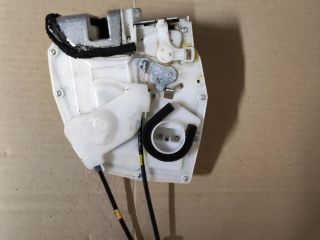 bontott SUZUKI SWIFT III Jobb hátsó Ajtózár