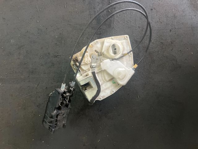 bontott SUZUKI SWIFT III Jobb hátsó Ajtózár