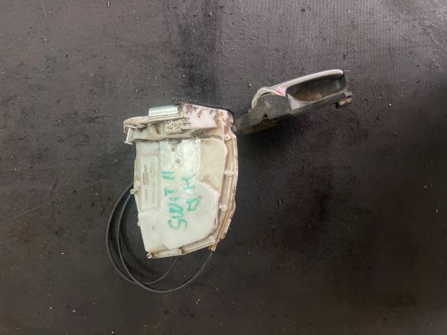 bontott SUZUKI SWIFT III Jobb hátsó Ajtózár