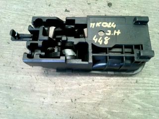 bontott SUZUKI SWIFT III Jobb hátsó Belső Kilincs