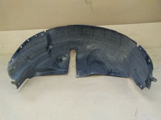 bontott SUZUKI SWIFT III Jobb hátsó Dobbetét (Kerékjárati, Műanyag)