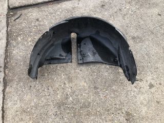 bontott SUZUKI SWIFT III Jobb hátsó Dobbetét (Kerékjárati, Műanyag)