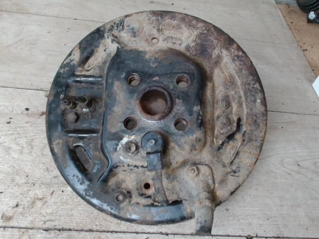 bontott SUZUKI SWIFT III Jobb hátsó Fék Alaplap